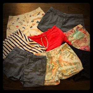 8 pairs of Girl’s Old Navy shorts